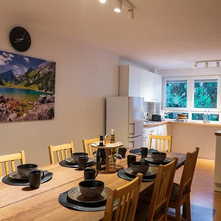 公寓 Grill & Chill